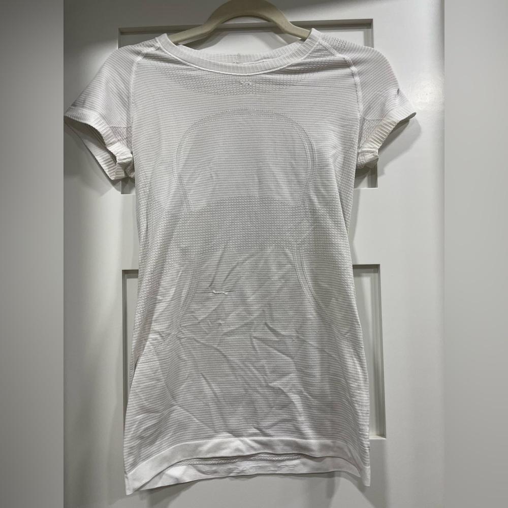 Lululemon swiftly tech t-shirt